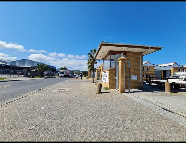 395M² WAREHOUSE RENTED IN KILLARNEY GARDENS